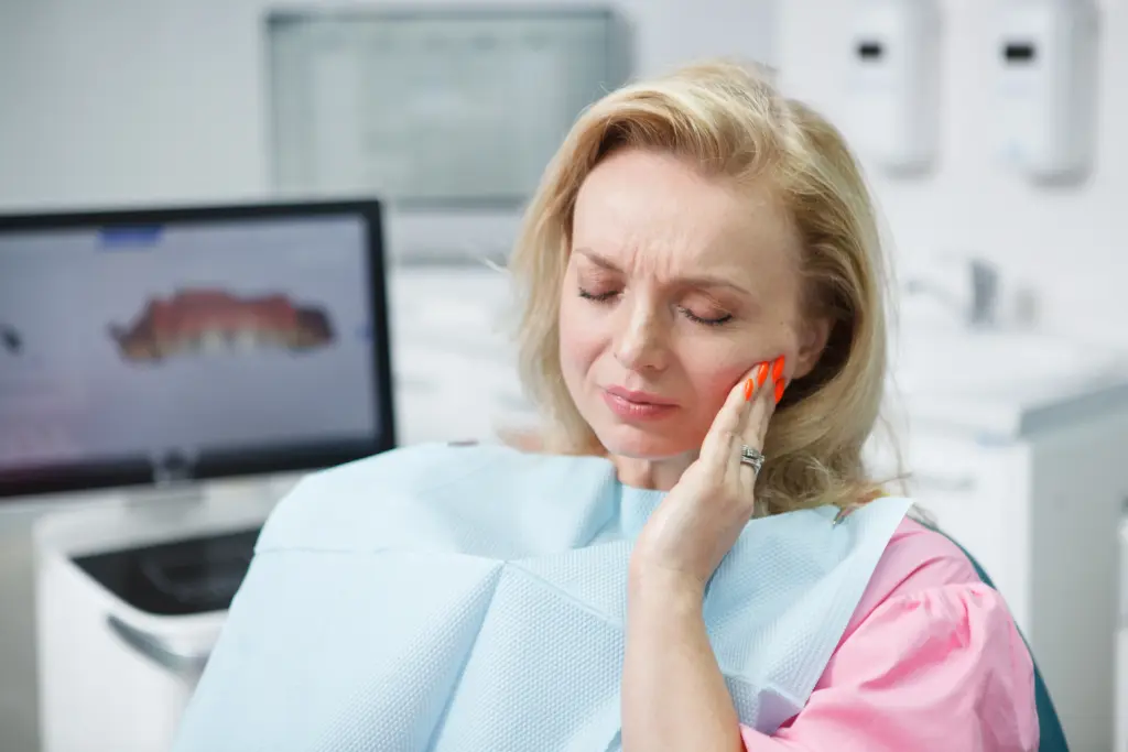 Will a Tooth Abscess Go Away With Antibiotics